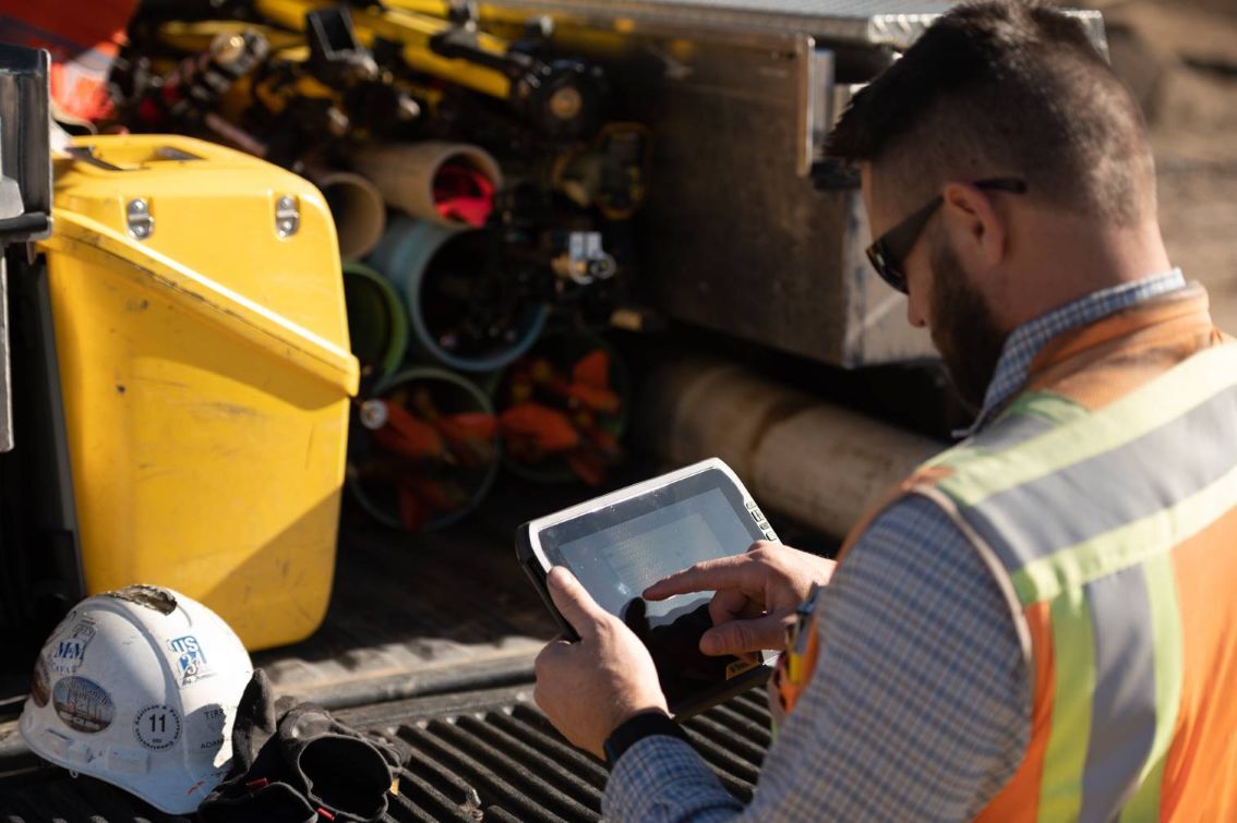 Trimble T100 Tablet